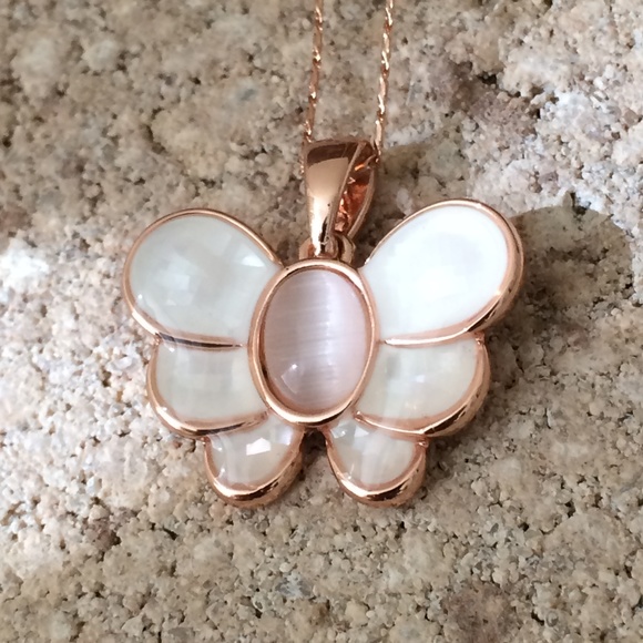 Butterfly Pendant - Picture 3 of 4